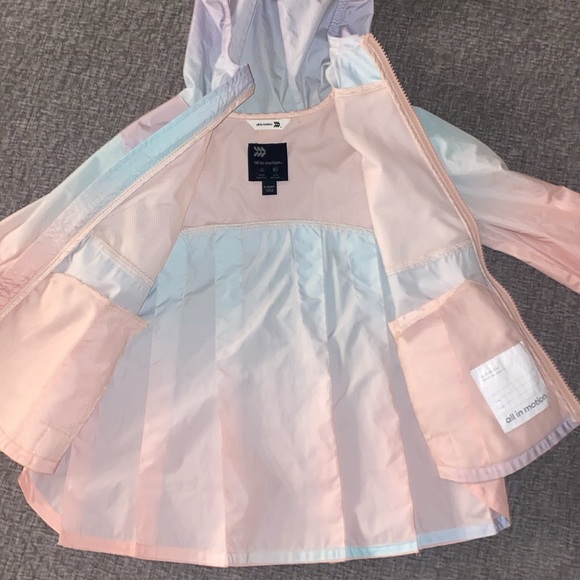 All in motion Ombré Rain Jacket - Picture 5 of 7